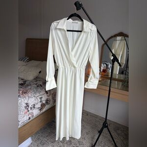 Zara Elegant Long Sleeve White Dress